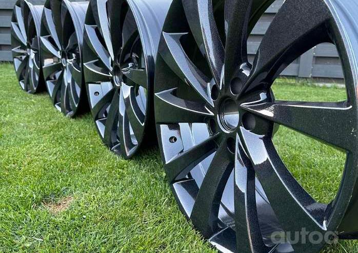 Kita, lengvojo lydinio