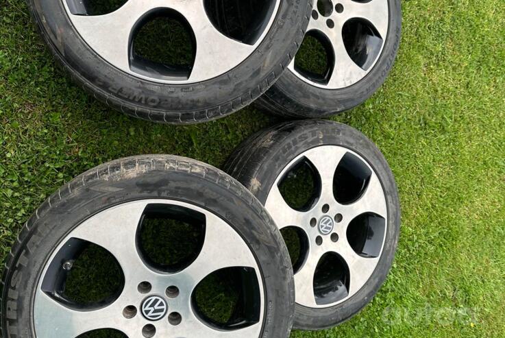 Kita, lengvojo lydinio