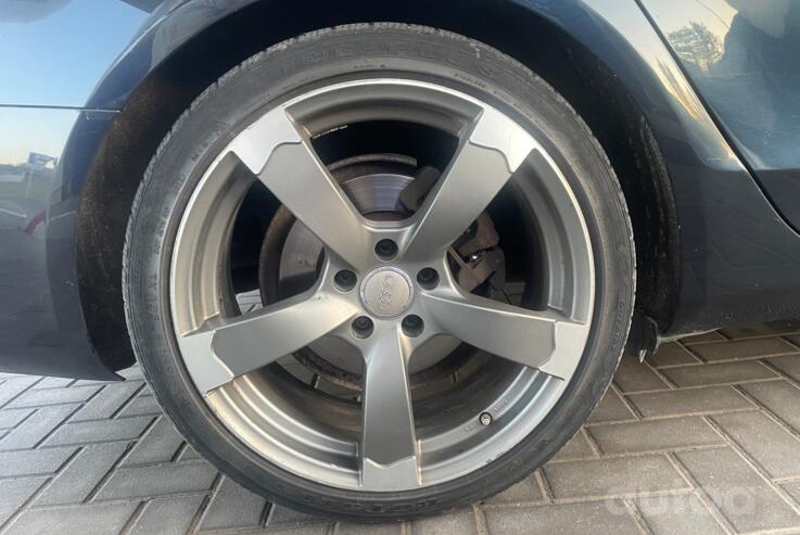 AUDI, lengvojo lydinio