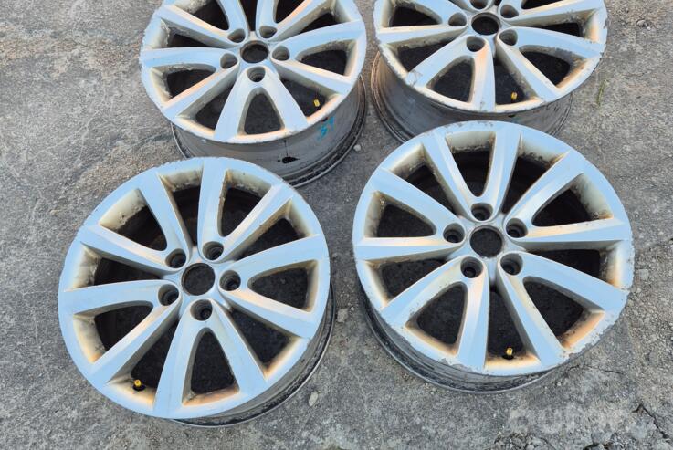 Kita, lengvojo lydinio