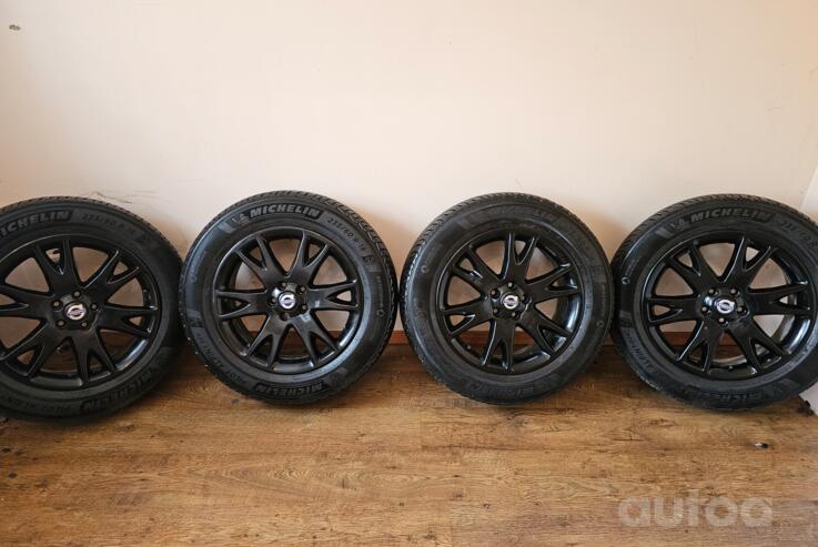 Volvo, lengvojo lydinio