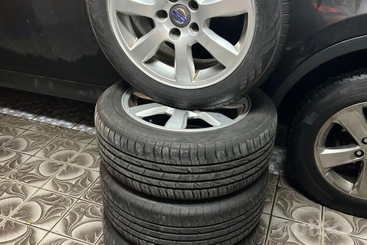 Volvo, lengvojo lydinio