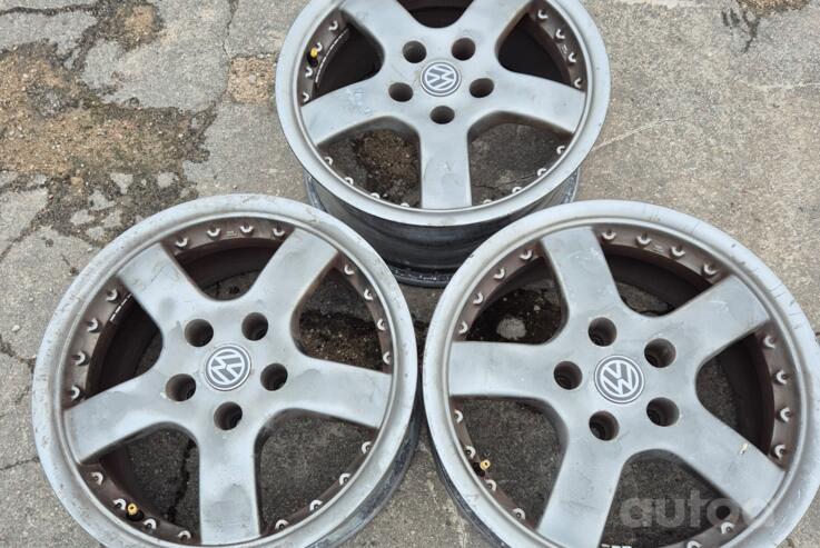 Kita, lengvojo lydinio