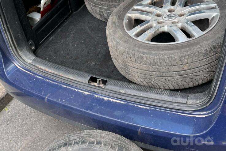 Kita, lengvojo lydinio