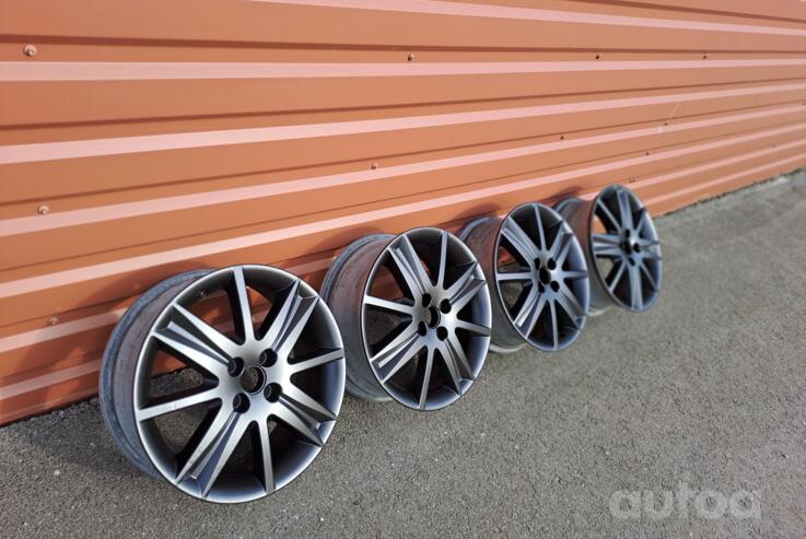 Renault, lengvojo lydinio