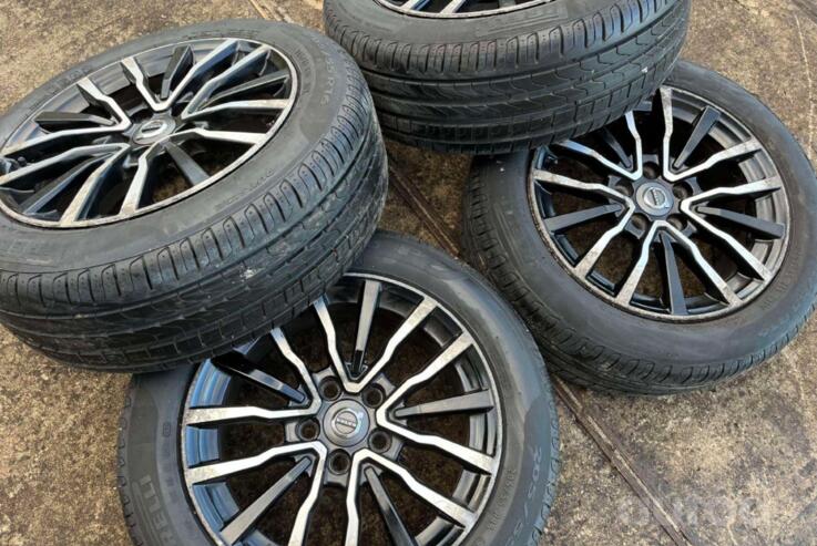 Volvo, lengvojo lydinio