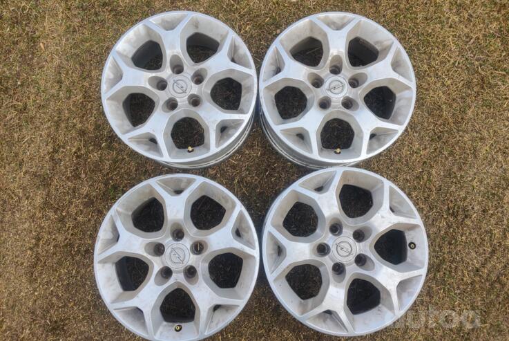 Kita, lengvojo lydinio