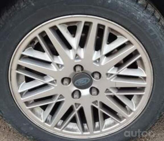 Volvo, lengvojo lydinio