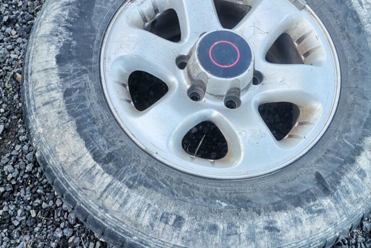 Kita, lengvojo lydinio