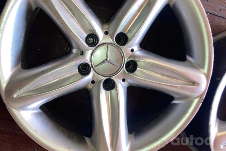 Kita, lengvojo lydinio