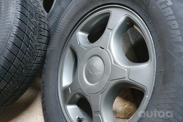 Kita, lengvojo lydinio