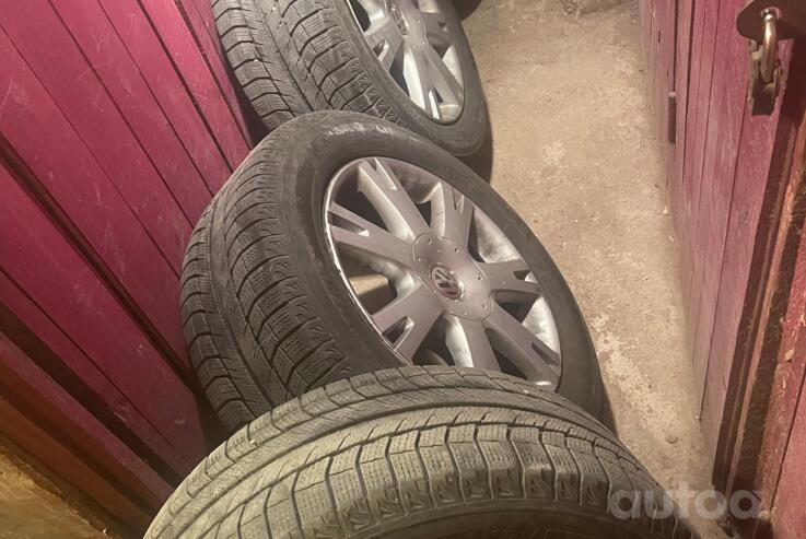 Kita, lengvojo lydinio