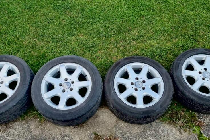 Mercedes Benz, lengvojo lydinio