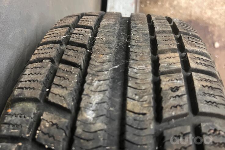 Ford, plieniniai štampuoti