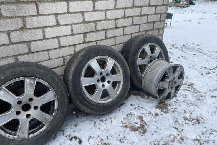 Kita, lengvojo lydinio