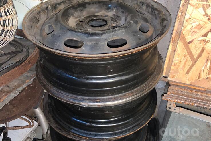 Kita, plieniniai štampuoti