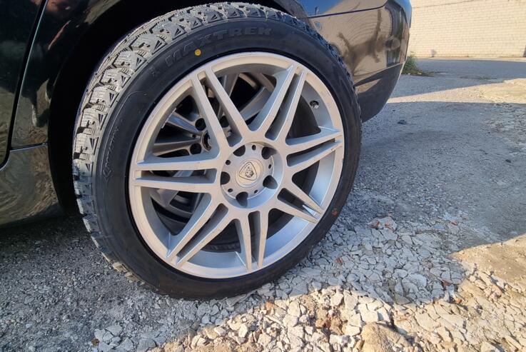 Kita, lengvojo lydinio