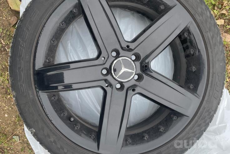 Mercedes, lengvojo lydinio