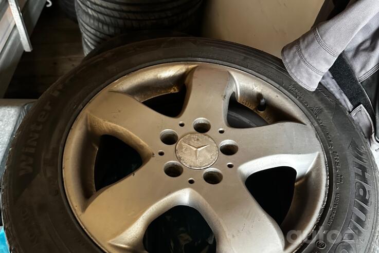 Kita, lengvojo lydinio