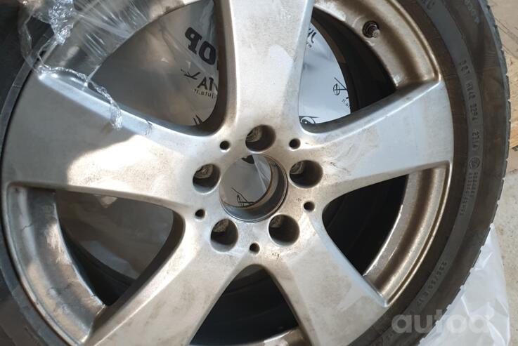 Kita, lengvojo lydinio