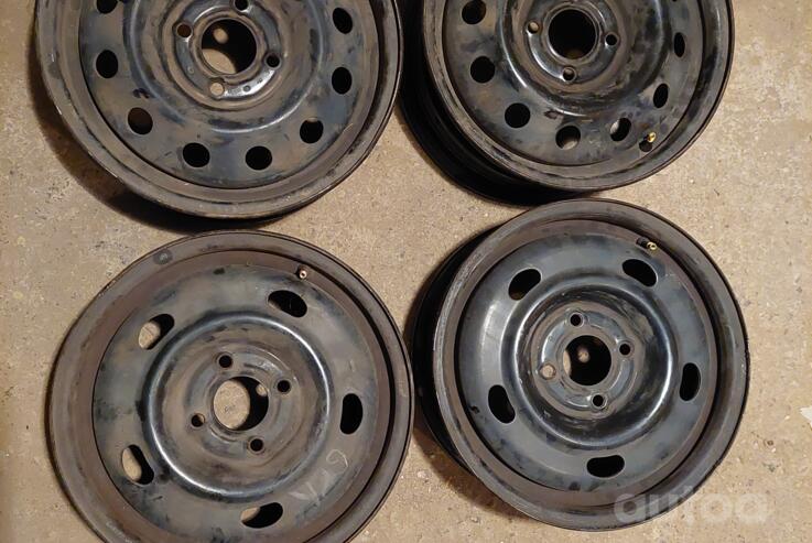 Kita, plieniniai štampuoti