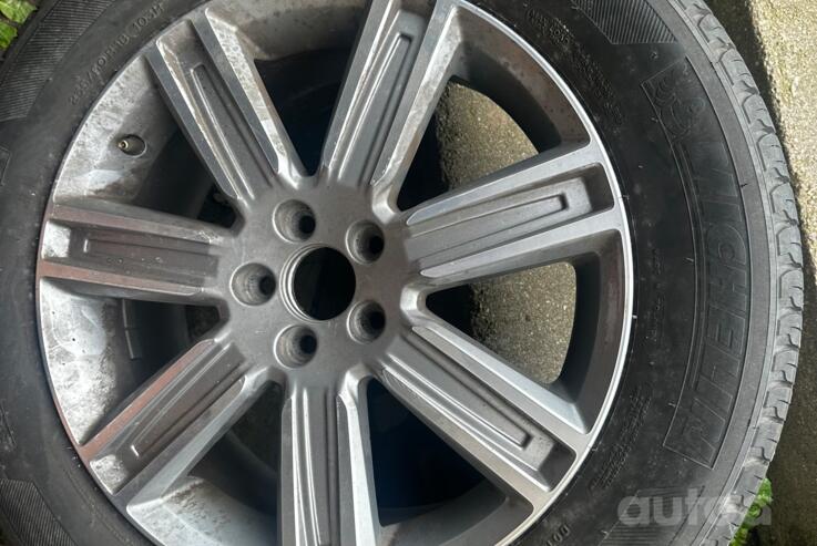 Volvo, lengvojo lydinio