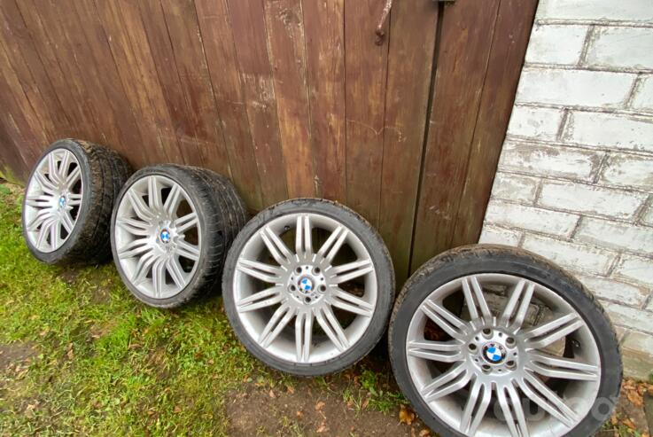 Kita, lengvojo lydinio