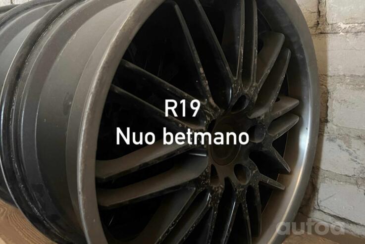 Kita, lengvojo lydinio