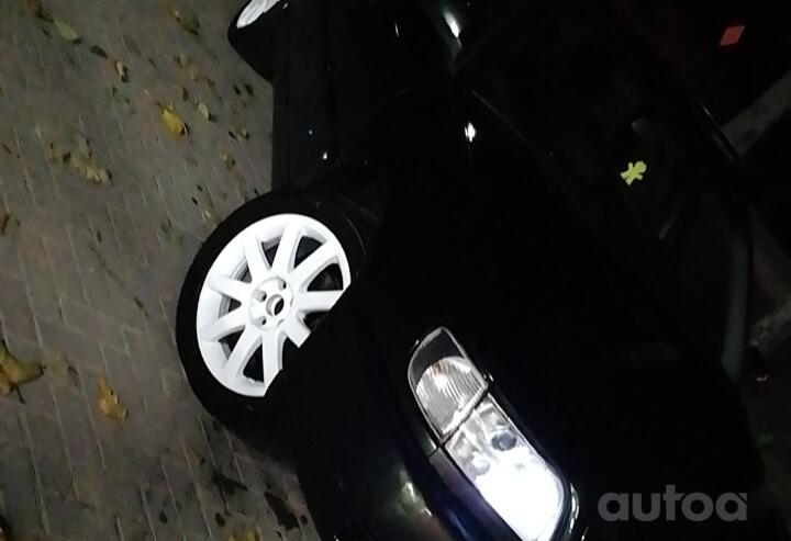 Kita, lengvojo lydinio