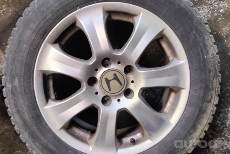 Honda, lengvojo lydinio