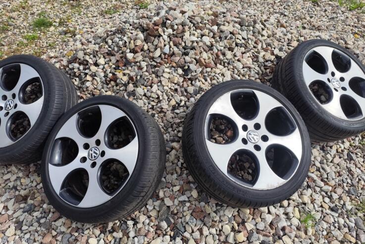 Kita, lengvojo lydinio