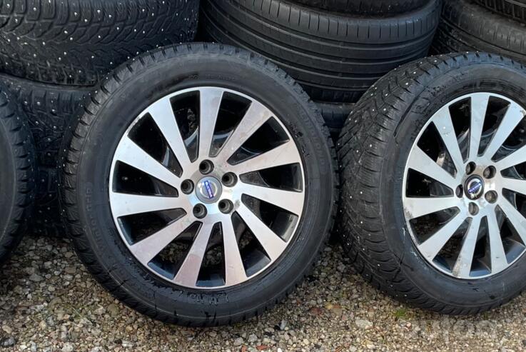 Volvo-Ford, lengvojo lydinio