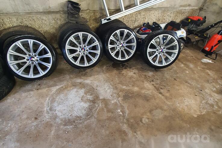 Kita, lengvojo lydinio