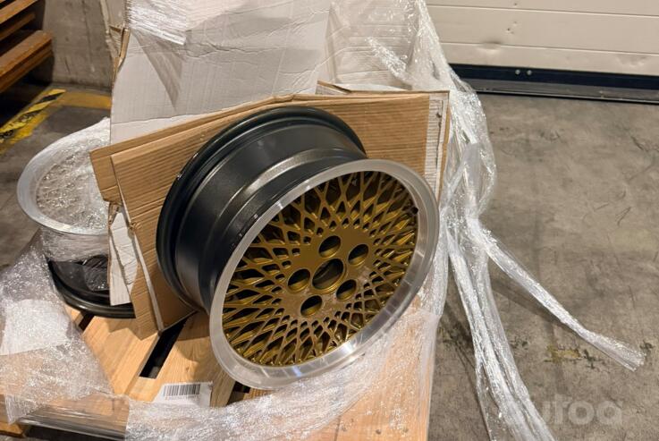 Jeep, lengvojo lydinio