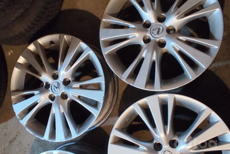 Lexus, lengvojo lydinio