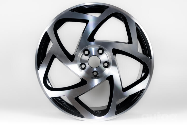 Replika, lengvojo lydinio