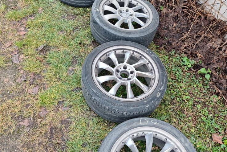 Kita, lengvojo lydinio