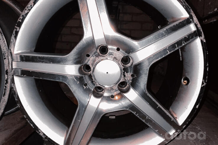 Mercedes, lengvojo lydinio