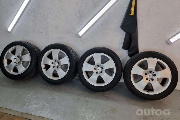 Mercedes Benz, lengvojo lydinio