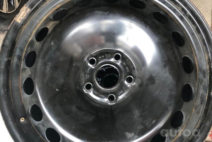 Kita, plieniniai štampuoti