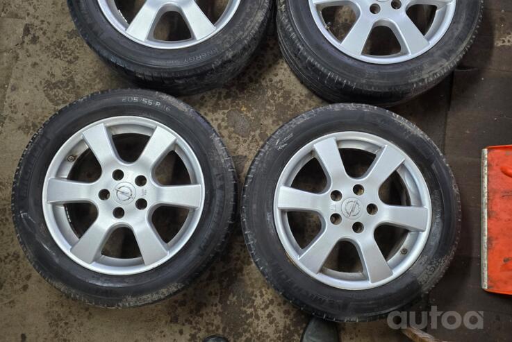 Kita, lengvojo lydinio