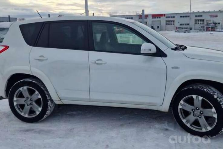 Toyota, lengvojo lydinio