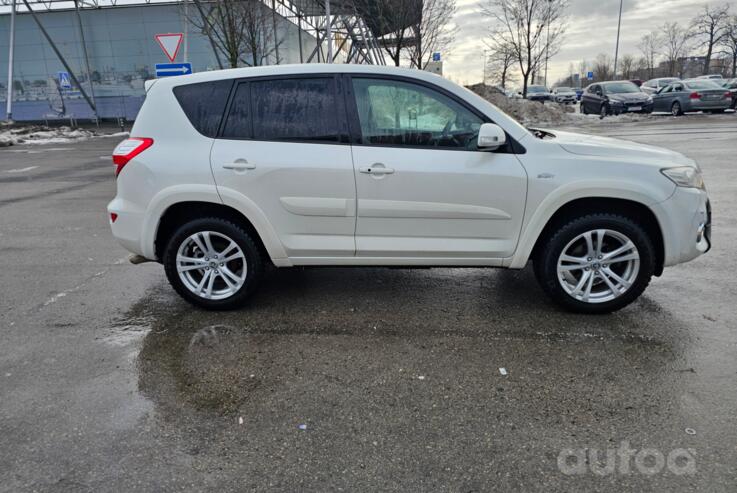 Toyota, lengvojo lydinio