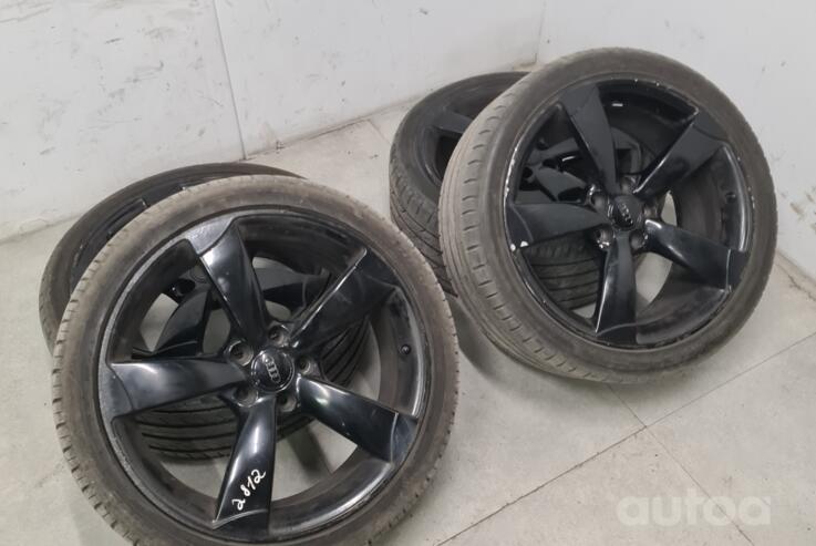 Kita, lengvojo lydinio