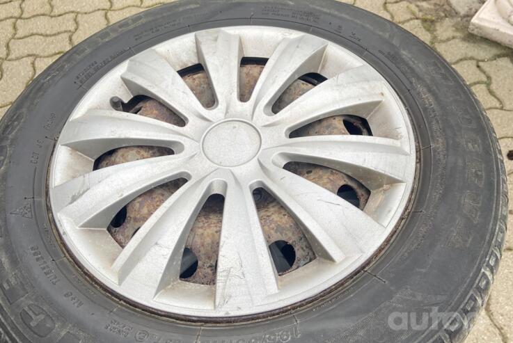 Kita, plieniniai štampuoti