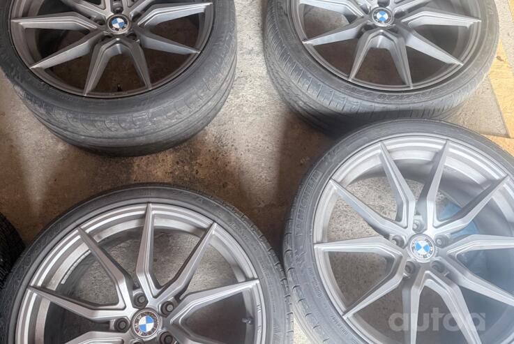 BMW, lengvojo lydinio