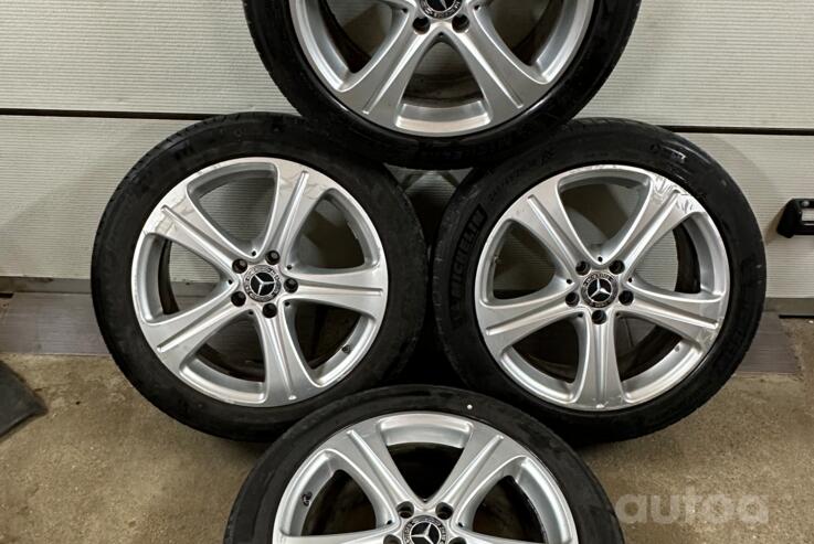 Mercedes benz, lengvojo lydinio