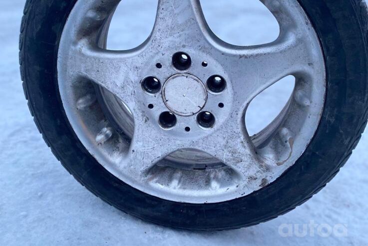 Kita, lengvojo lydinio