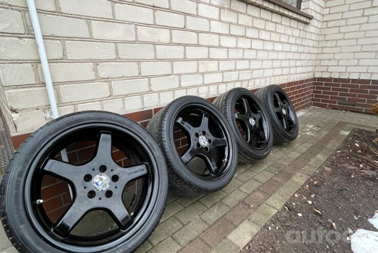 Mercedes benz, lengvojo lydinio