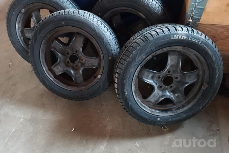 Kita, plieniniai štampuoti